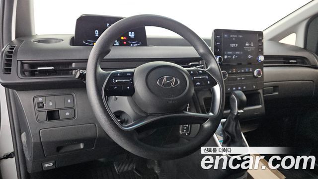Hyundai Staria Cargo 3-Seater Smart 2022 — фото 11
