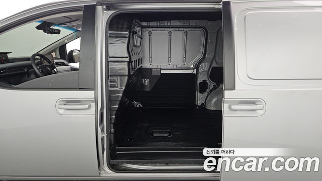 Hyundai Staria Cargo 3-Seater Smart 2022 — фото 18