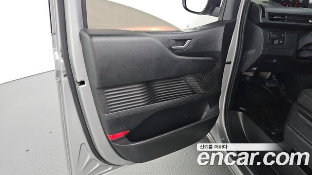 Hyundai Staria Cargo 3-Seater Smart 2022 — фото 24