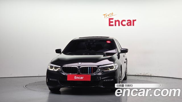 BMW 5 Series (G30) 520d xDrive M Sport Package Plus 2017 — фото 3