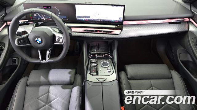 BMW 5 Series (G60) 530i xDrive M Sport Pro Special Edition 2026 — фото 7