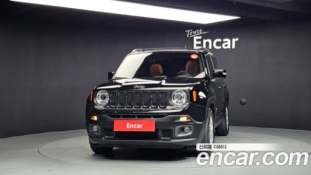 Jeep Renegade 2.4 Longitude High 2017 — фото 3