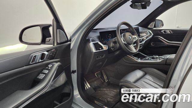 BMW X7 (G07) M60i xDrive M sport 6STR 2024 — фото 10