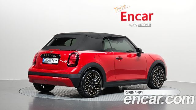 MINI Cooper S Convertible (IV) Favoured 2025 — фото 2