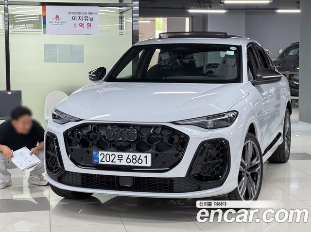 Audi Q5 (80A) 45 TFSI Quattro Sportback S Line Black Edition 2025 — фото 1
