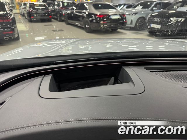 Audi Q5 (80A) 45 TFSI Quattro Sportback S Line Black Edition 2025 — фото 8