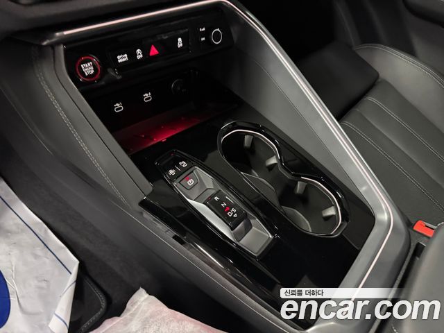 Audi Q5 (80A) 45 TFSI Quattro Sportback S Line Black Edition 2025 — фото 15