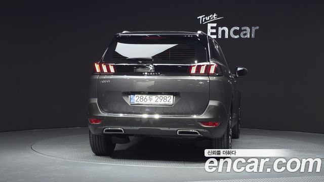 Peugeot 5008 (II) 1.5 BlueHDi GT 2021 — фото 4