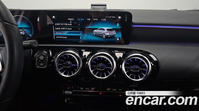 Mercedes-Benz A-Class (W177) A220 Hatchback 2022 — фото 14