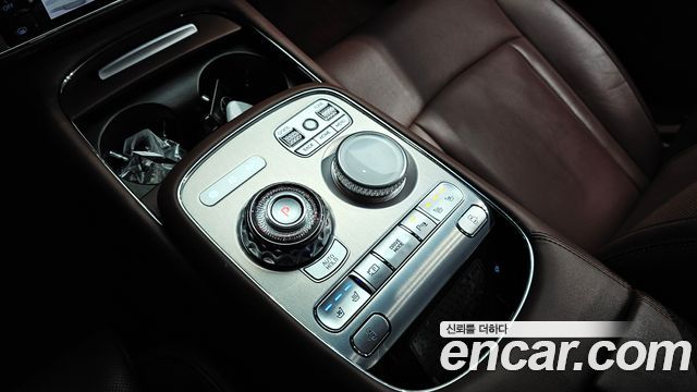 Genesis G90 (RS4) Gasoline 3.5 Turbo AWD 2022 — фото 9