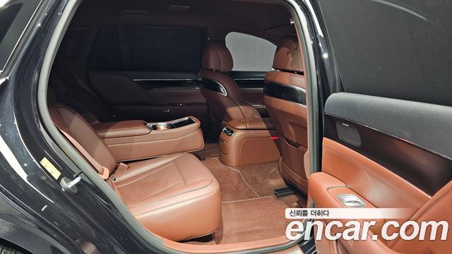 Genesis G90 (RS4) Gasoline 3.5 Turbo AWD 2022 — фото 12