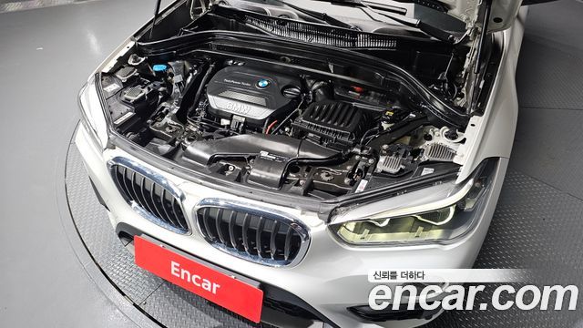 BMW X1 (F48) xDrive 20d 2016 — фото 6