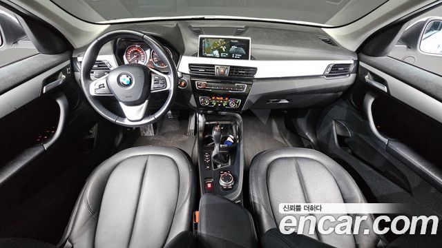 BMW X1 (F48) xDrive 20d 2016 — фото 7