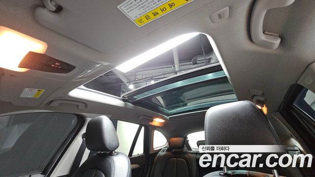 BMW X1 (F48) xDrive 20d 2016 — фото 15