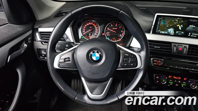 BMW X1 (F48) xDrive 20d 2016 — фото 16