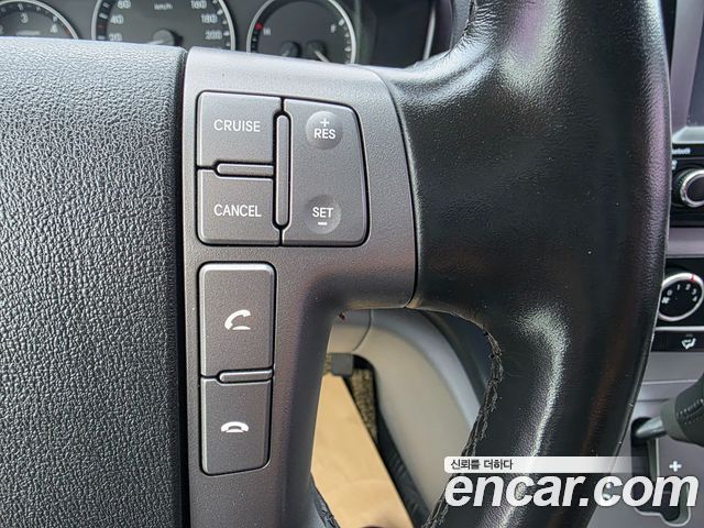 Hyundai Grand Starex Van 5-Seater Modern 2021 — фото 21