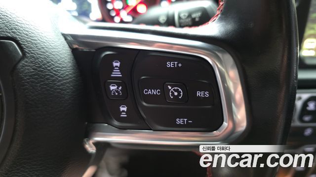 Jeep Gladiator (JT) 3.6 Rubicon 2022 — фото 17
