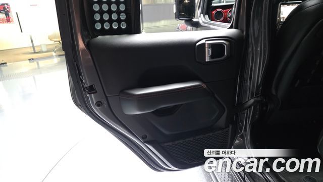 Jeep Gladiator (JT) 3.6 Rubicon 2022 — фото 25