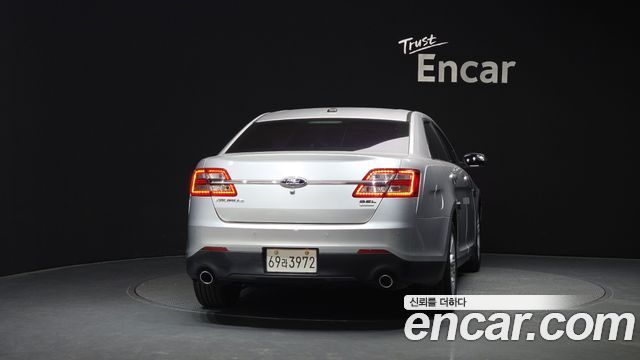 Ford Taurus 2.0 SEL EcoBoost 6th 2013 — фото 4