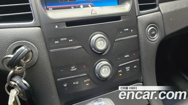 Ford Taurus 2.0 SEL EcoBoost 6th 2013 — фото 21