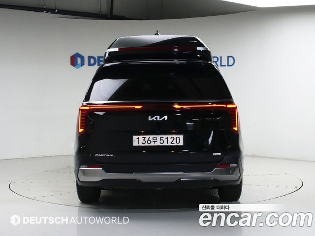 Kia Carnival (IV) HEV 9-Seater Hi-Limousine (Special vehicle) 2025 — фото 4