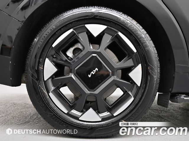 Kia Carnival (IV) HEV 9-Seater Hi-Limousine (Special vehicle) 2025 — фото 5