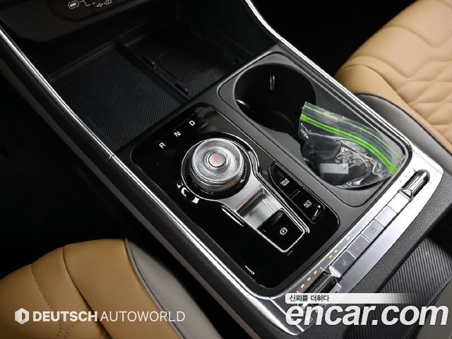 Kia Carnival (IV) HEV 9-Seater Hi-Limousine (Special vehicle) 2025 — фото 9