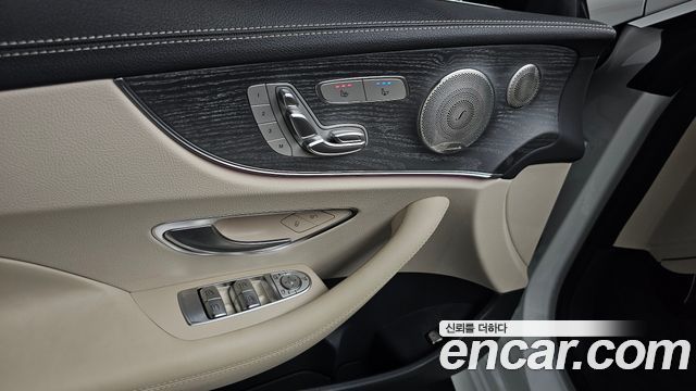 Mercedes-Benz E-Class (W213) E450 4MATIC Coupe 2023 — фото 39
