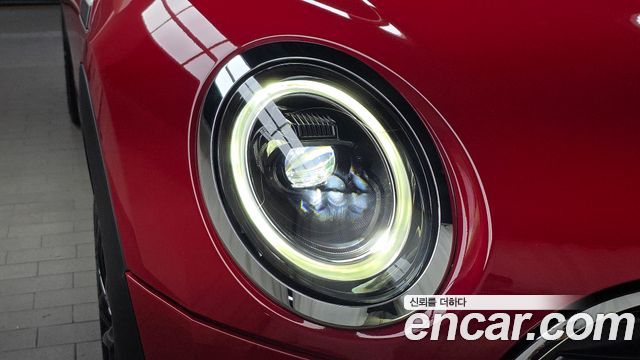 MINI Cooper Clubman Classic 2nd 2023 — фото 22