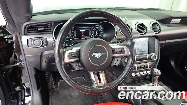 Ford Mustang Coupe 2022 — фото 13