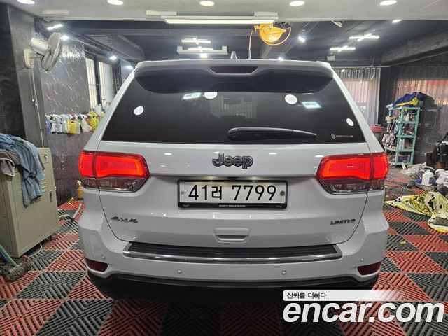 Jeep Grand Cherokee 3.6 Limited WK2 2019 — фото 2