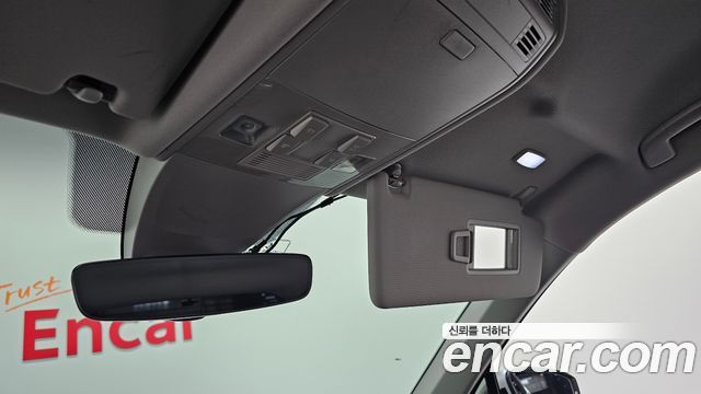 Volkswagen Tiguan (II) 2.0 TDI Premium 2020 — фото 38