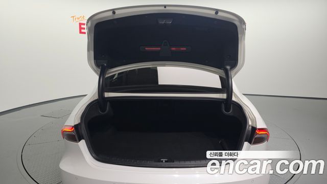 Hyundai Grandeur (IG) 3.0 LPi (Taxi) Deluxe 2021 — фото 20