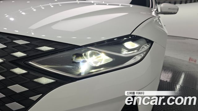 Hyundai Grandeur (IG) 3.0 LPi (Taxi) Deluxe 2021 — фото 22