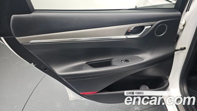 Hyundai Grandeur (IG) 3.0 LPi (Taxi) Deluxe 2021 — фото 25