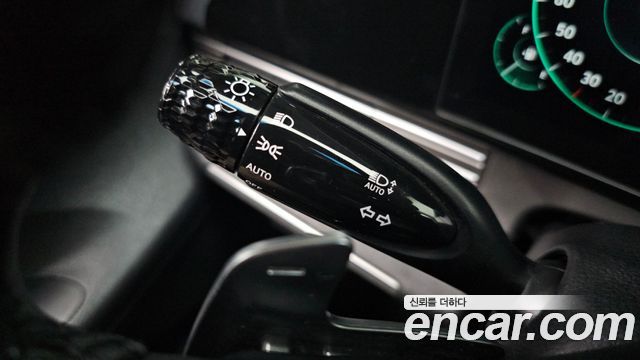 Hyundai Grandeur (IG) 3.0 LPi (Taxi) Deluxe 2021 — фото 30