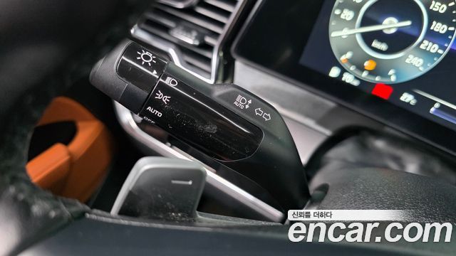 Kia Sportage (V) Diesel 2.0 2WD Nobleless 2022 — фото 28