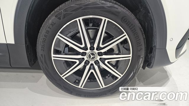Mercedes-Benz EQB (X243) EQB300 4MATIC AMG Line 2026 — фото 5