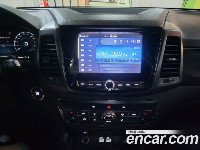 KG Mobility (SsangYong) Rexton Sports Diesel 2.2 4WD Prestige 2023 — фото 21