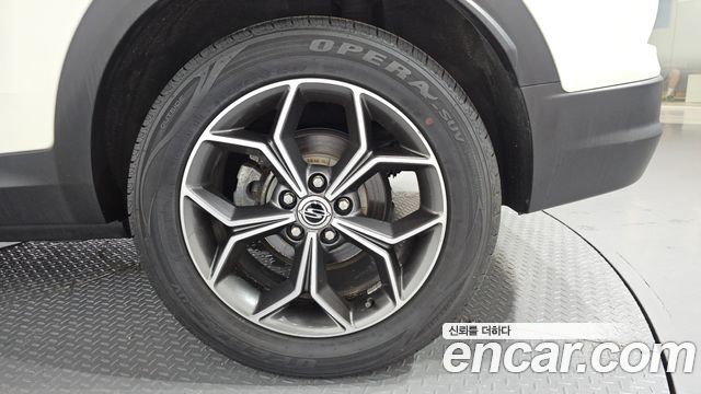 KG Mobility (SsangYong) Beautiful Korando Gasoline 1.5 2WD C7 2023 — фото 21