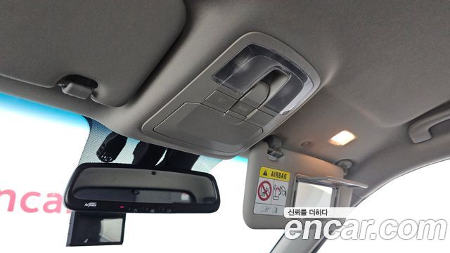KG Mobility (SsangYong) Beautiful Korando Gasoline 1.5 2WD C7 2023 — фото 28