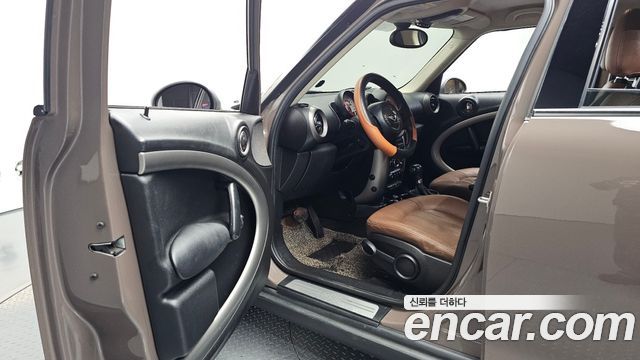 MINI Cooper D Countryman SE 1st 2012 — фото 10