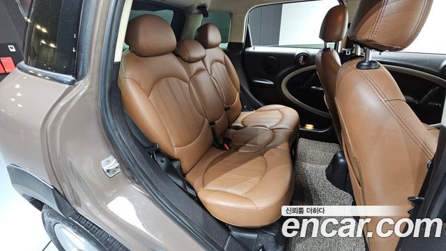 MINI Cooper D Countryman SE 1st 2012 — фото 11