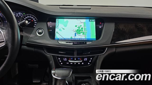 Cadillac CT6 3.6 Premium AWD 2018 — фото 15