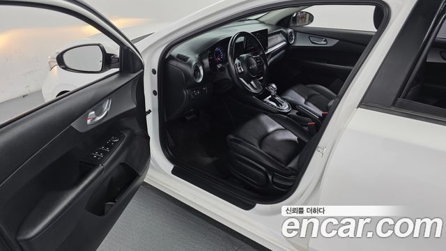 Kia K3 (II) 1.6 Prestige 2022 — фото 10