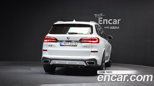 BMW X5 (G05) xDrive 45e M Sport 2022 — фото 4