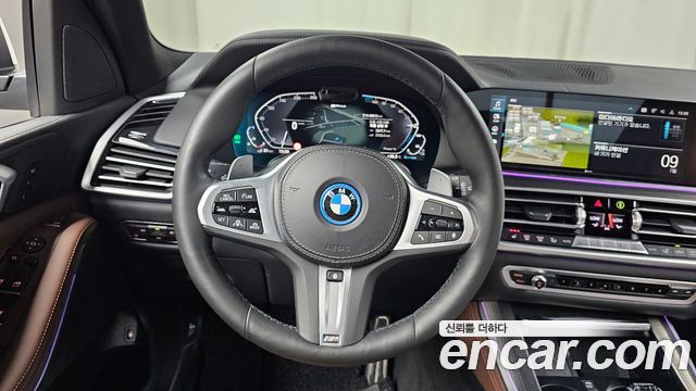 BMW X5 (G05) xDrive 45e M Sport 2022 — фото 16