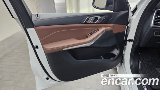 BMW X5 (G05) xDrive 45e M Sport 2022 — фото 30