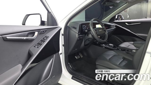 Kia Niro Signature 2024 — фото 10