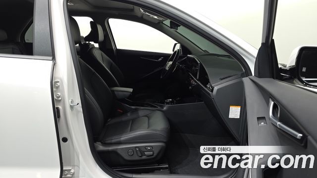 Kia Niro Signature 2024 — фото 11
